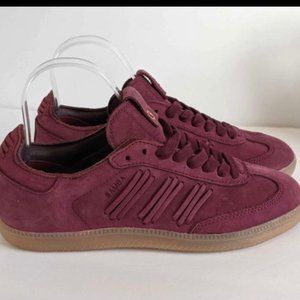 Adidas LIMITED EDITION Consortium Samba Men-4.5 OR Women-6